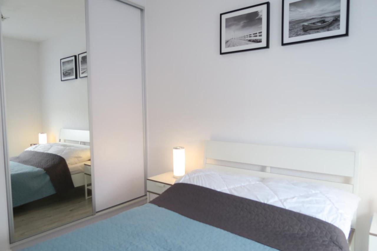 코워브제크 Bialy Apartament Centrum 아파트 외부 사진
